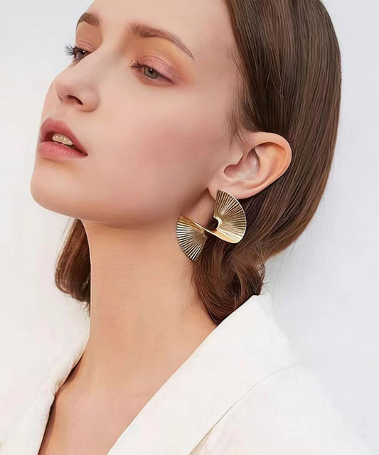 2026 New Fashionable Geometric Metal Earrings