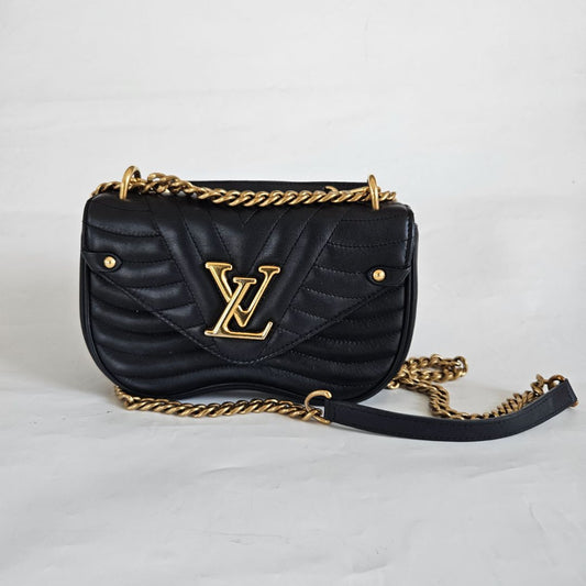 Louis Vuitton Black Quilted Leather New Wave Chain MM Bag