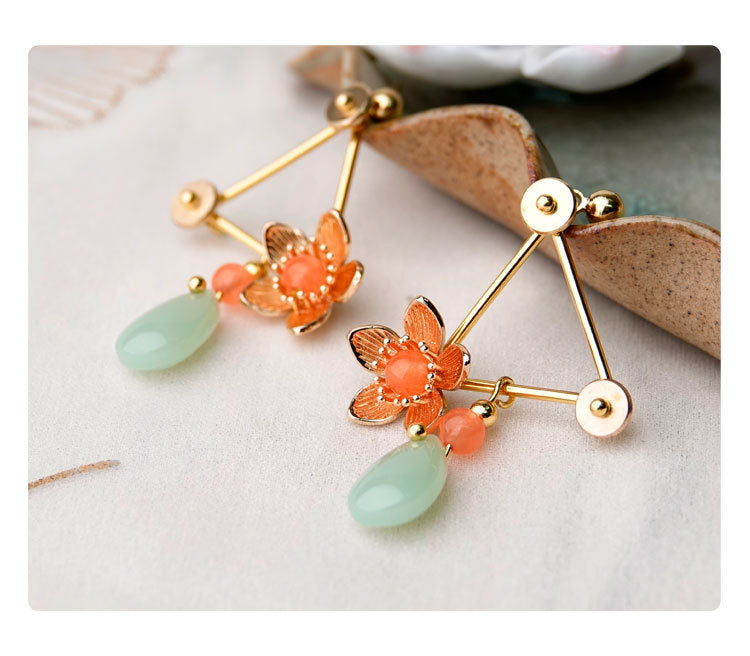 Niche Design Asymmetric Ear Clip Triangular Simple Earrings