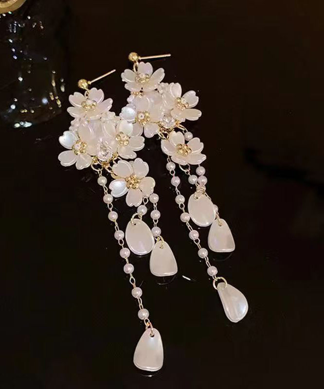 Modern White Copper Alloy Floral Tassel Drop Earrings