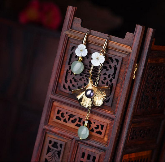 Vintage Asymmetric Flower Earrings