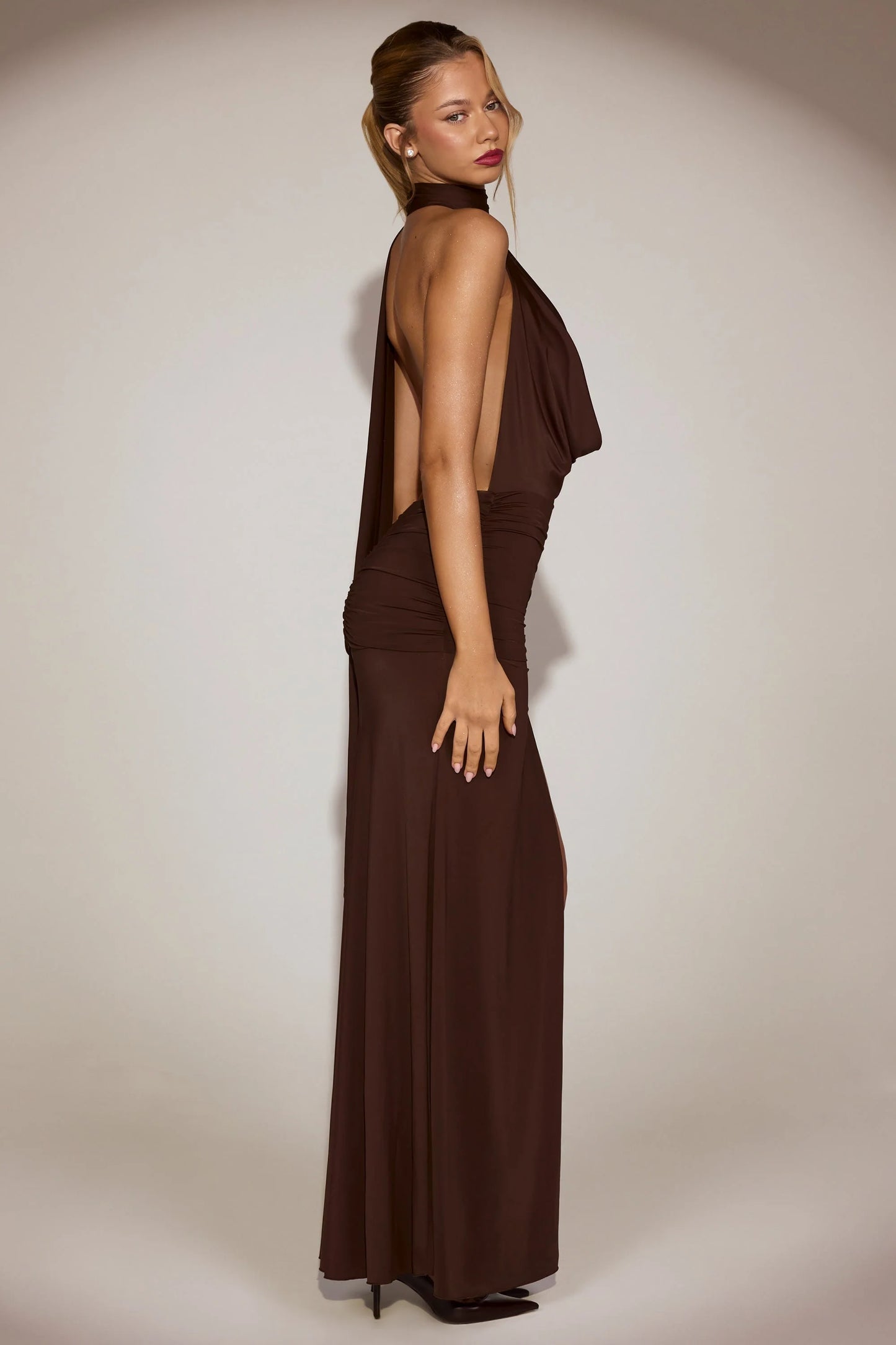 Stretch-Jersey Plunge Halterneck Maxi Dress in Chocolate Brown
