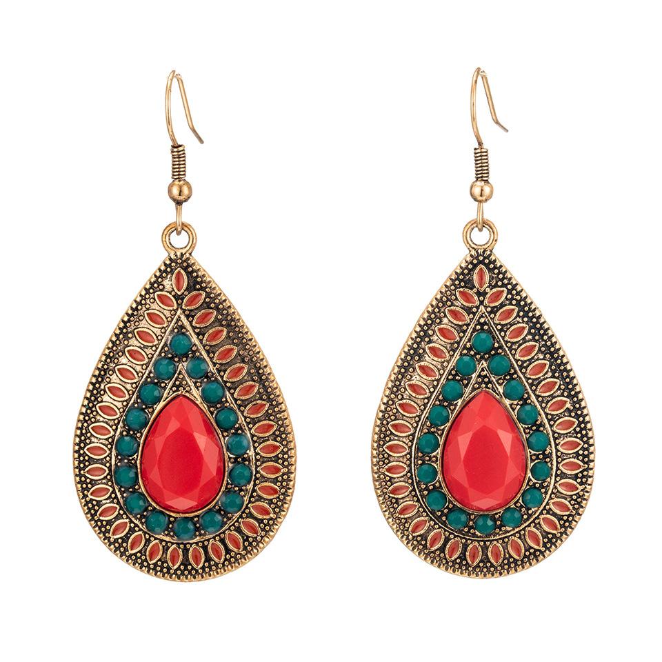 Bohemian Drop-Shaped Earrings With Rubies