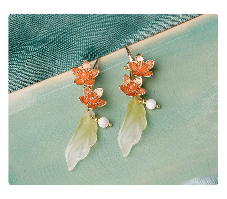 Niche Design National Style High-End Flower Earrings