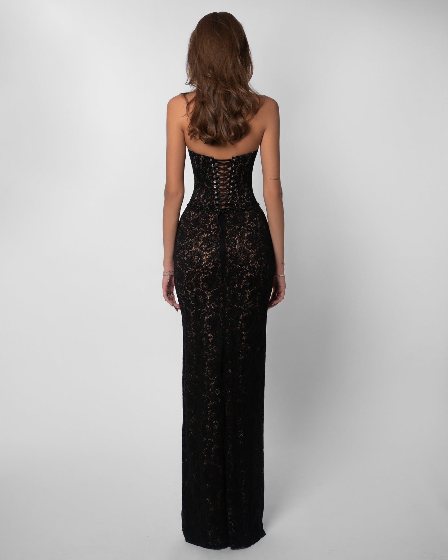 Elegant Halter Neck Lace Mermaid Maxi Dress