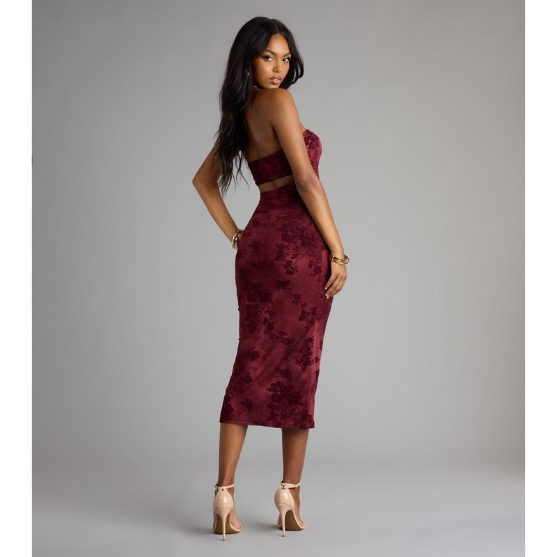 Seductive Strapless Floral Velvet Midi Bodycon Dress