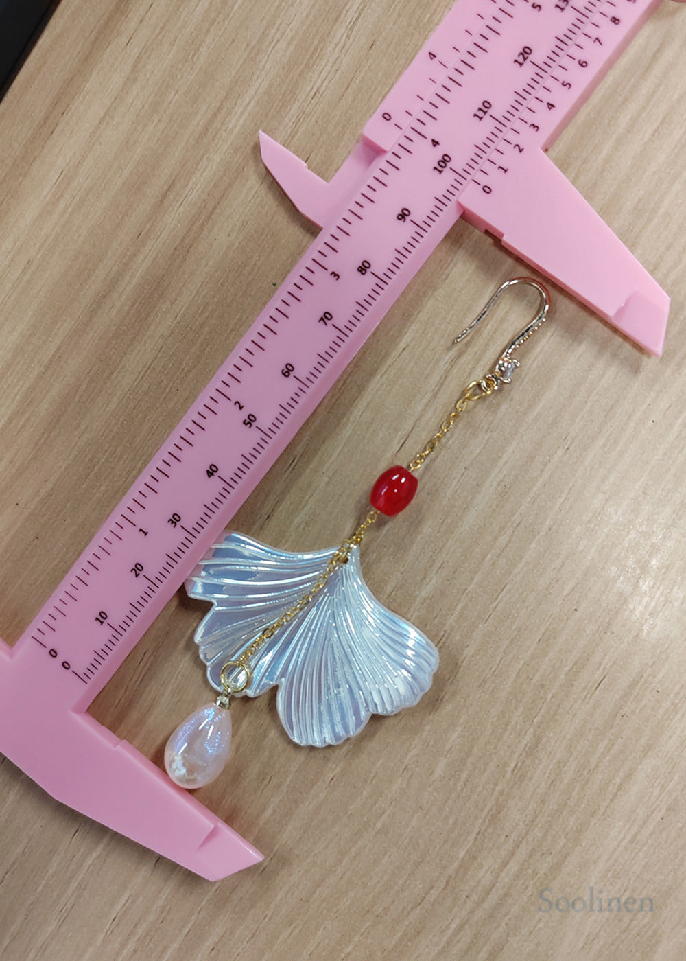 Fashion Shell Water Droplet Acrylic Drop Earrings