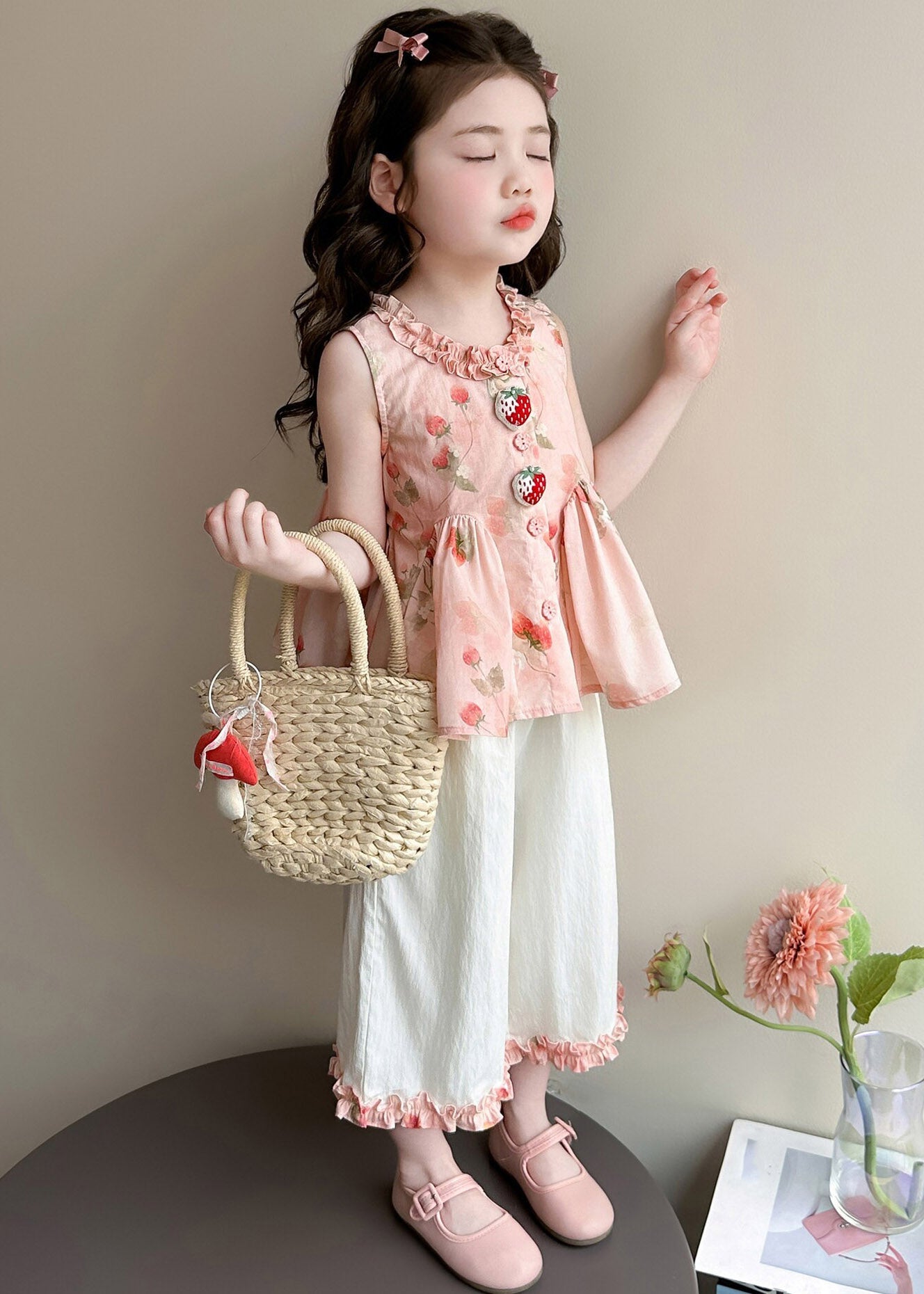 Novelty Pink Ruffled Wrinkled Print Kids Top And Crop Pants Two Piece Set Sleeveless