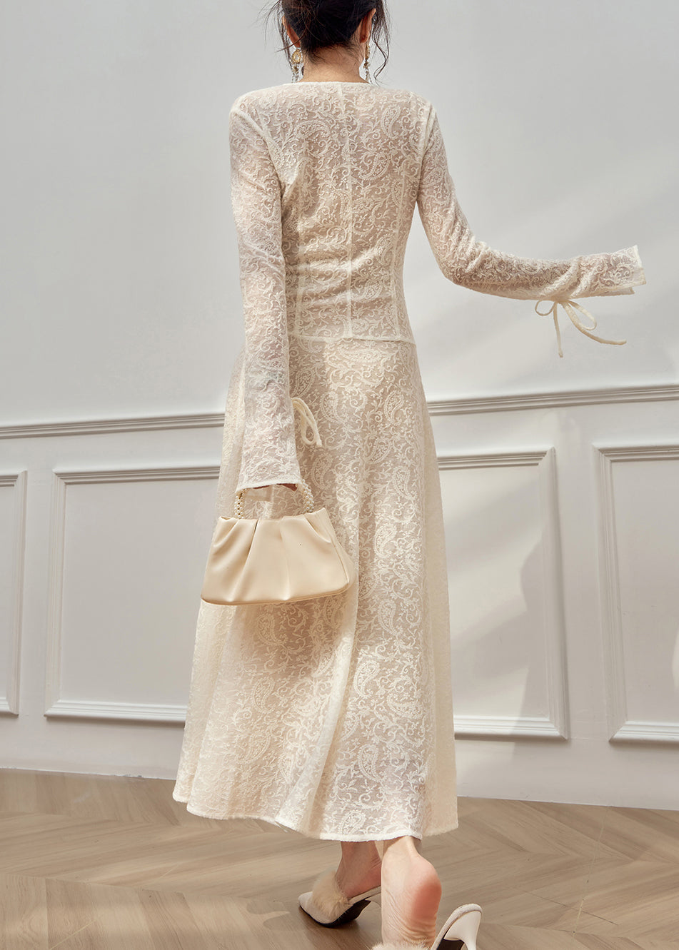 Sexy White V Neck Tie Lace Lace Long Dresses Flare Sleeve