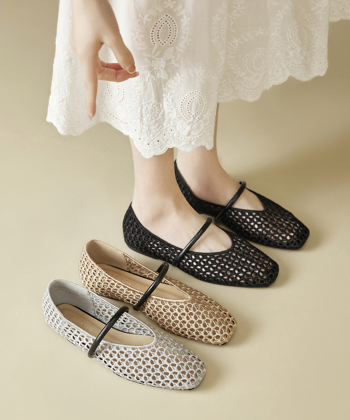 2025 New Gold Flat Bottomed Mesh Sandals