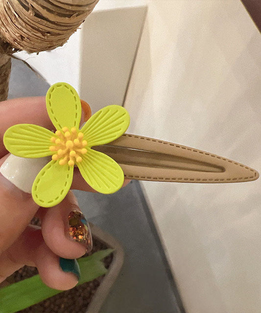 Boho Light Green Acrylic Floral Hairpin