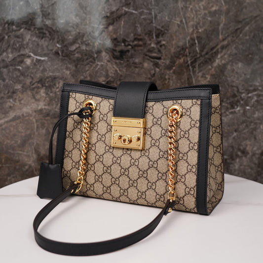 G ucci ๐๐๐๐ฅ๐จ๐๐ค shoulder backpack
