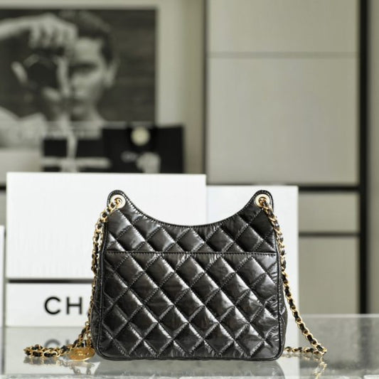 C hanel 23๐ early spring ๐๐๐๐ wandering bag