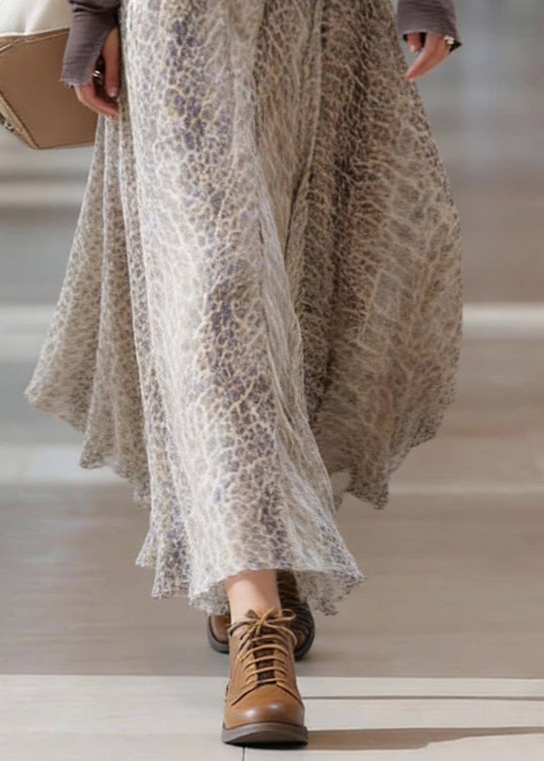 Loose Elastic Waist Print Maxi Skirt Spring