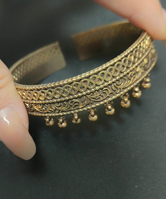 Vintage Ancient Gold Hollow Out Patchwork Tassel Cuff