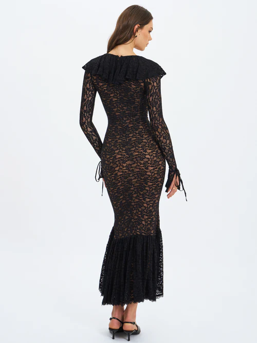 Sexy Long Sleeve Low-Cut Lace Stitching Dress