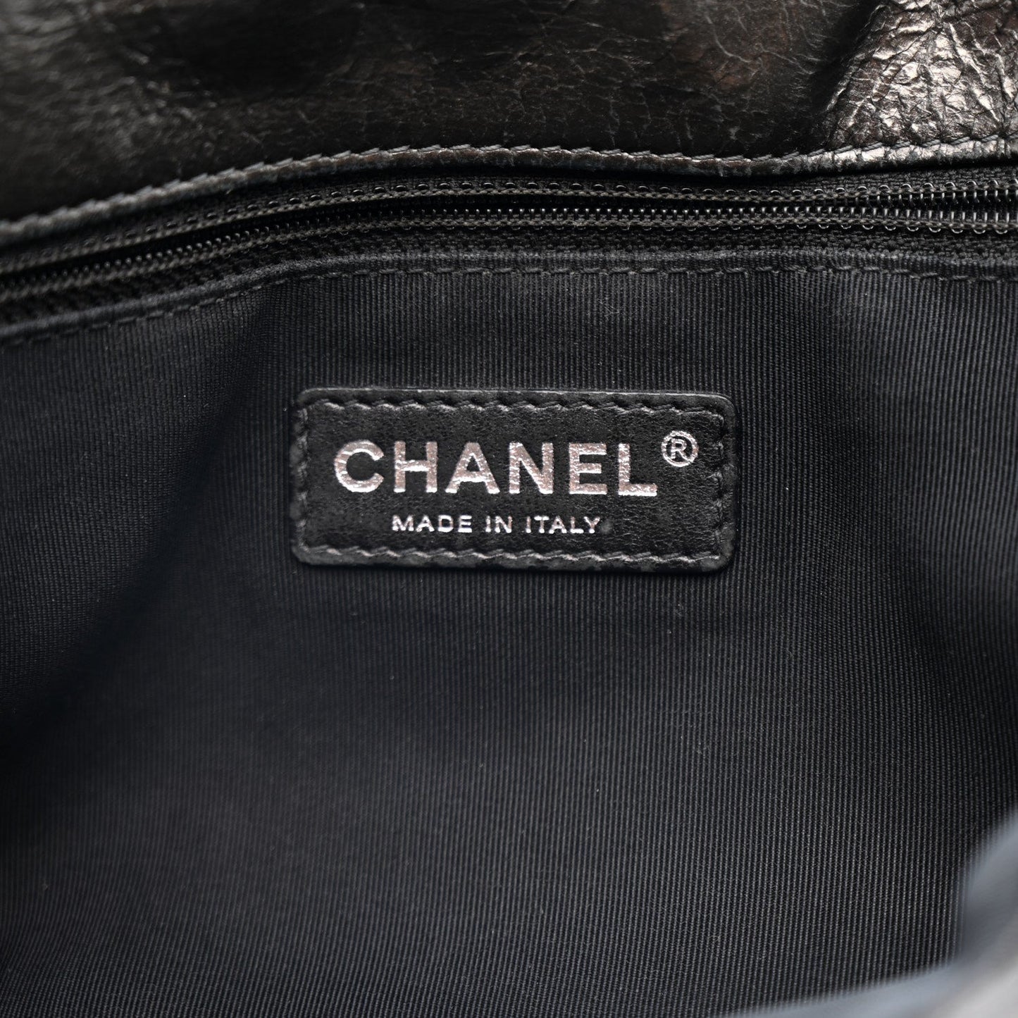 Metallic Calfskin Quilted Medium Chain Me Flap Grey