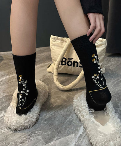 New Black Flower Pearl Stylish Mid Calf Socks