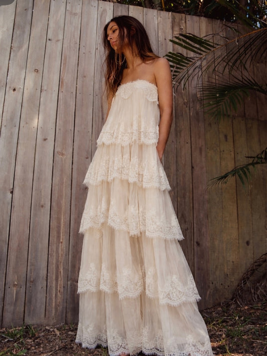 Cream Lace Tiered Open-Back Spaghetti Strap Maxi Dress
