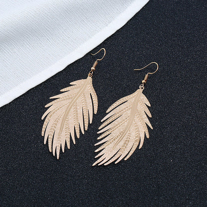 Retro Personality Fashion Feather Metal Earrings