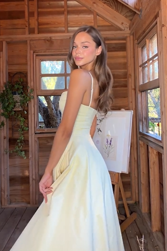 Pale Yellow V-Neck Thin Strap Waist-Cinched Flare Midi Dress | Elegant French Tea Dress
