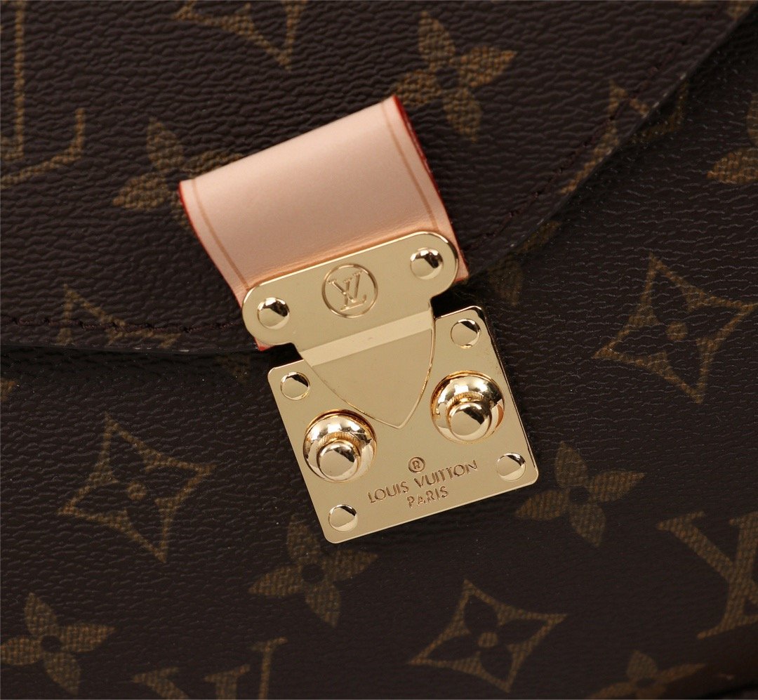 Louis Vuitton Metis Hobo Monogram