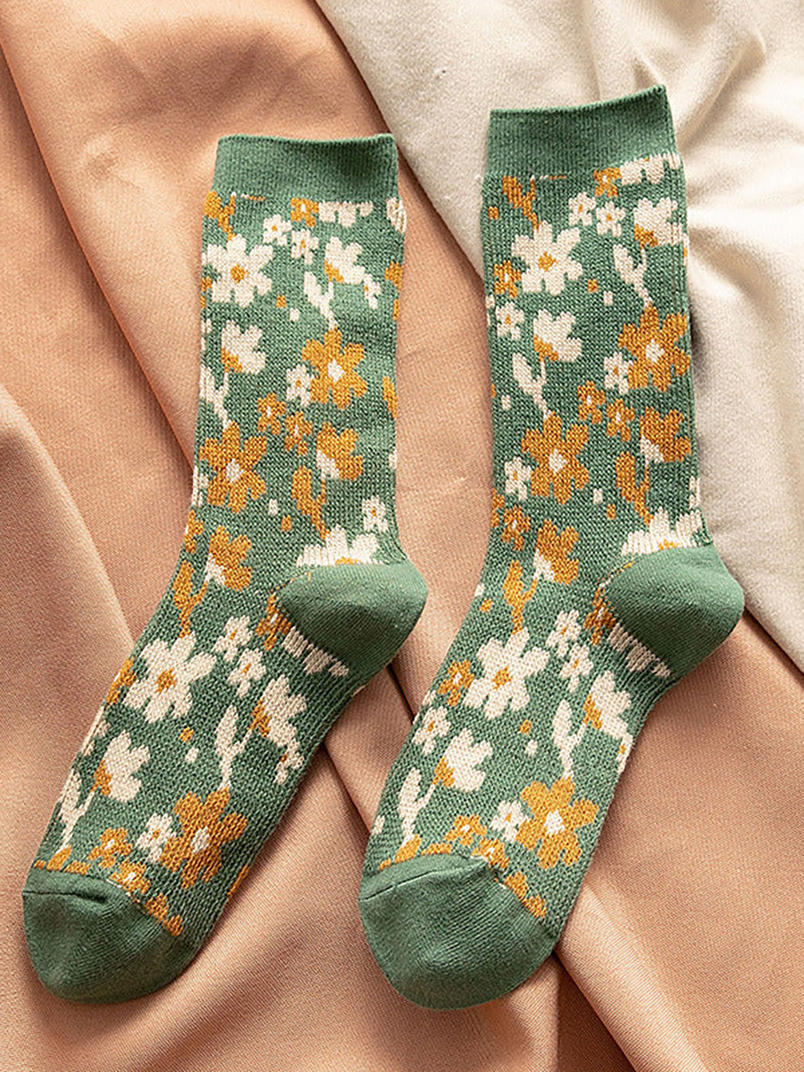 Women Floral Knitted Jacquard Autumn Winter Socks