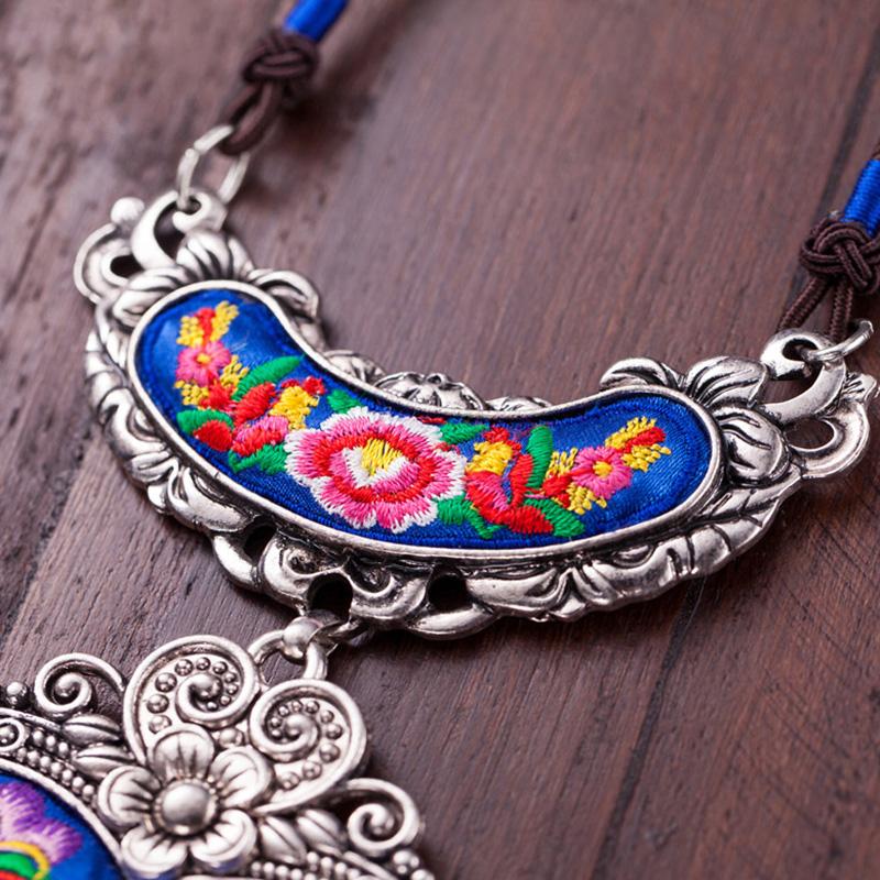 Women Vintage Floral Embroidered Bohemian Necklace