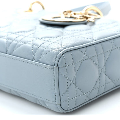 Lambskin Cannage Medium Lady D-Joy Light Blue