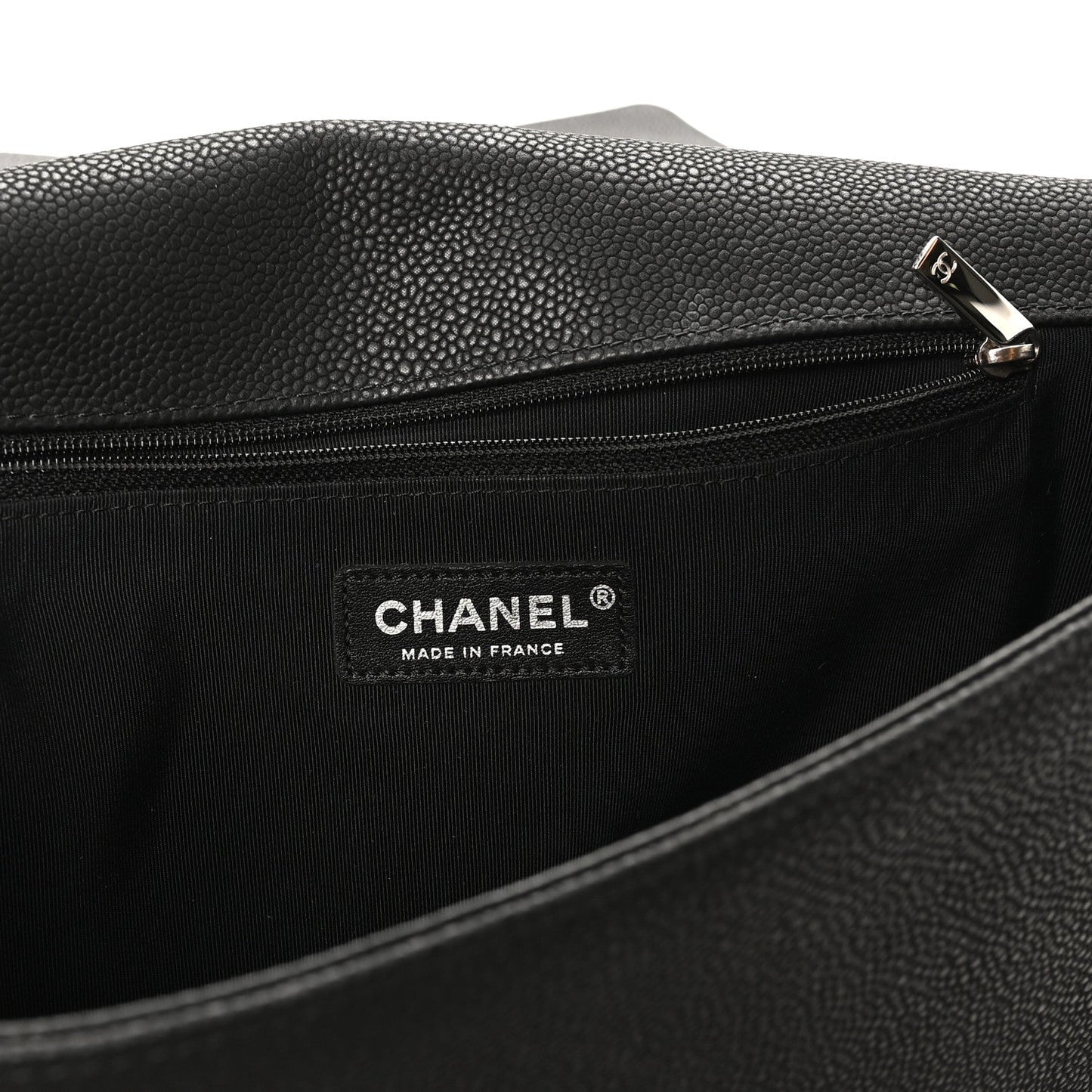 Caviar Quilted Large Boy Flap Black