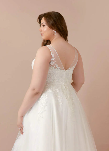 Diamond White A-Line V-Neck lace Satin Dress