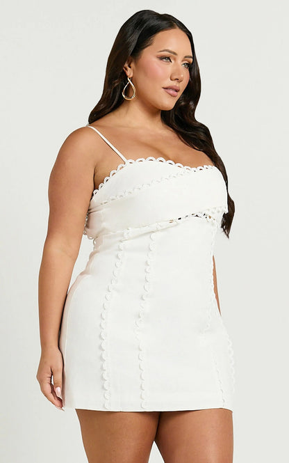 Gigi Mini Linen Dress - Sweetheart Tie Back Scallop Detail Dress in Off White