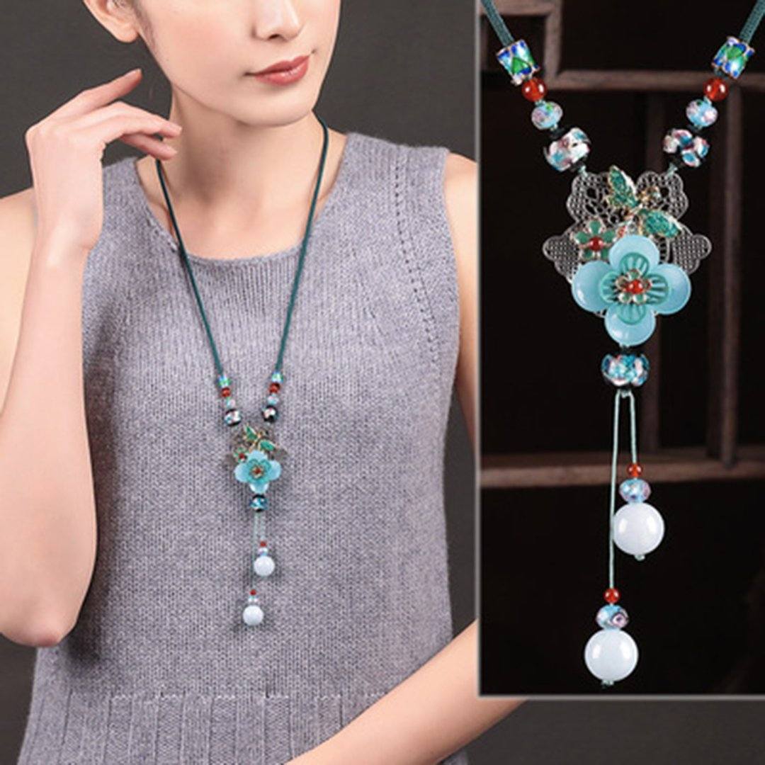 Women Retro Ornament Chain Simple Pendant Accessories Necklace