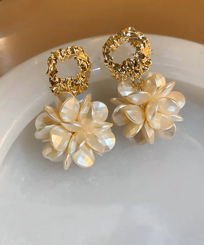 Chic Gold Copper Alloy Resin Floral Drop Earrings