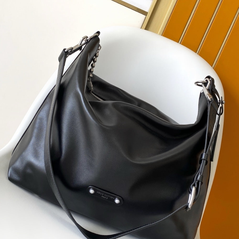 LOUIS VUITTON VAGABOND HOBO LV NIGHT BLACK 48CM M13986