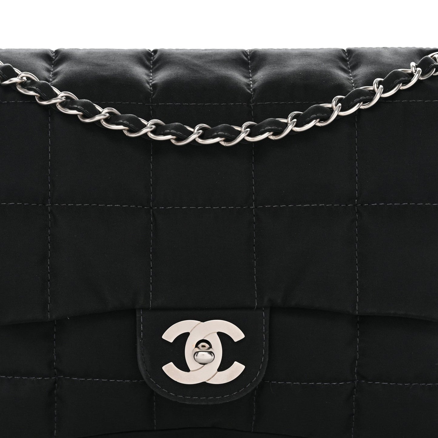 Nylon Square Quilted Flap Black