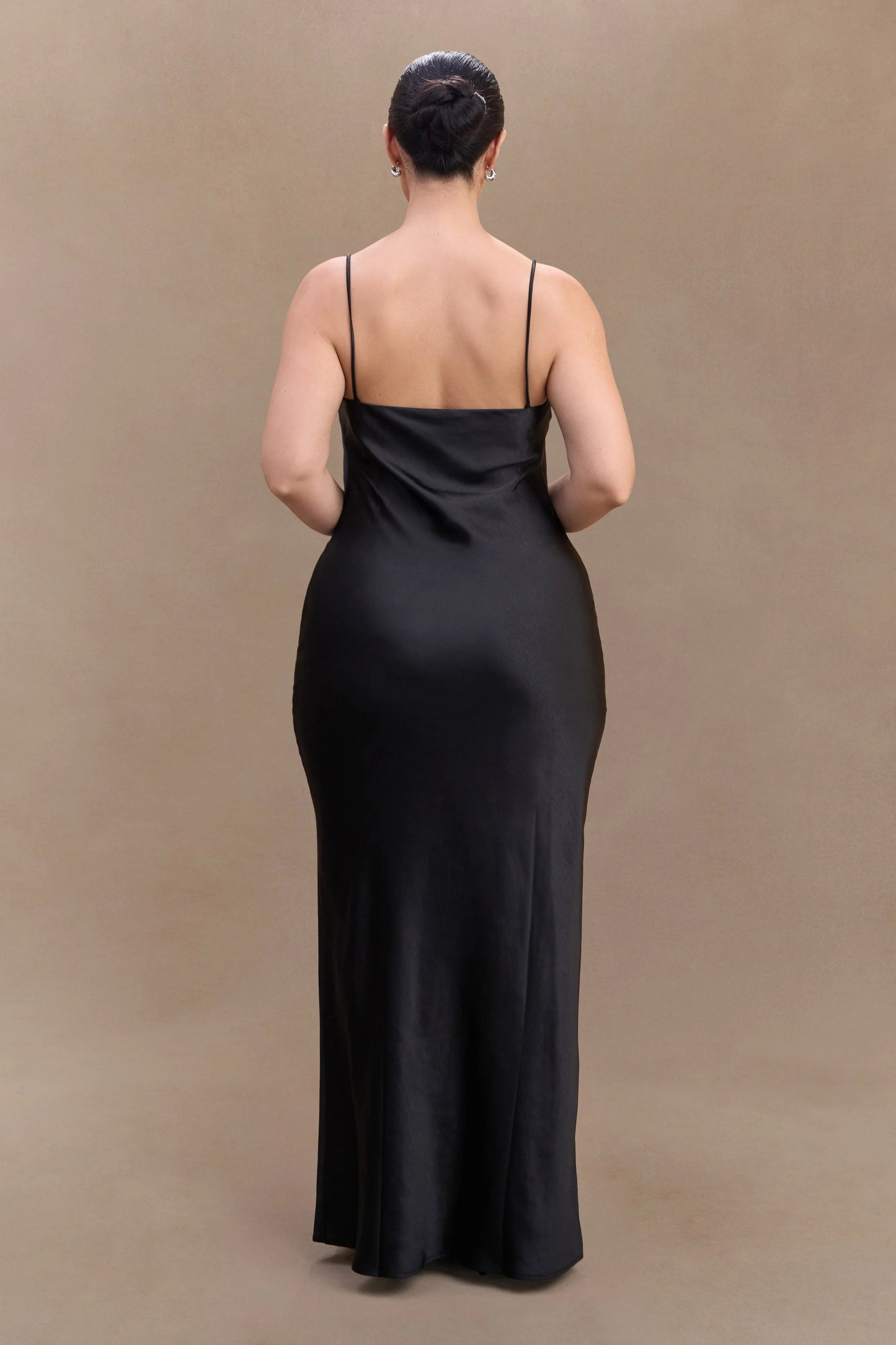 Lilly Sweetheart Satin Maxi Dress - Black