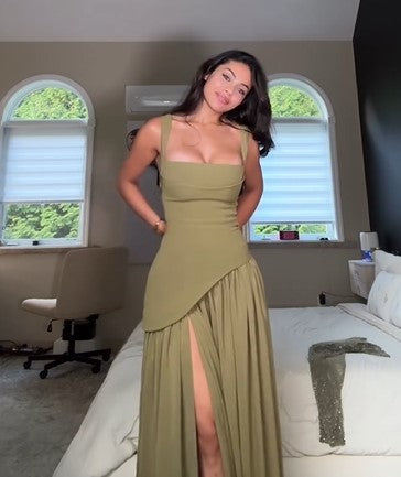 Sexy Sleeveless U-Neck Solid Color Slim-Fitting Patchwork Slit Dress