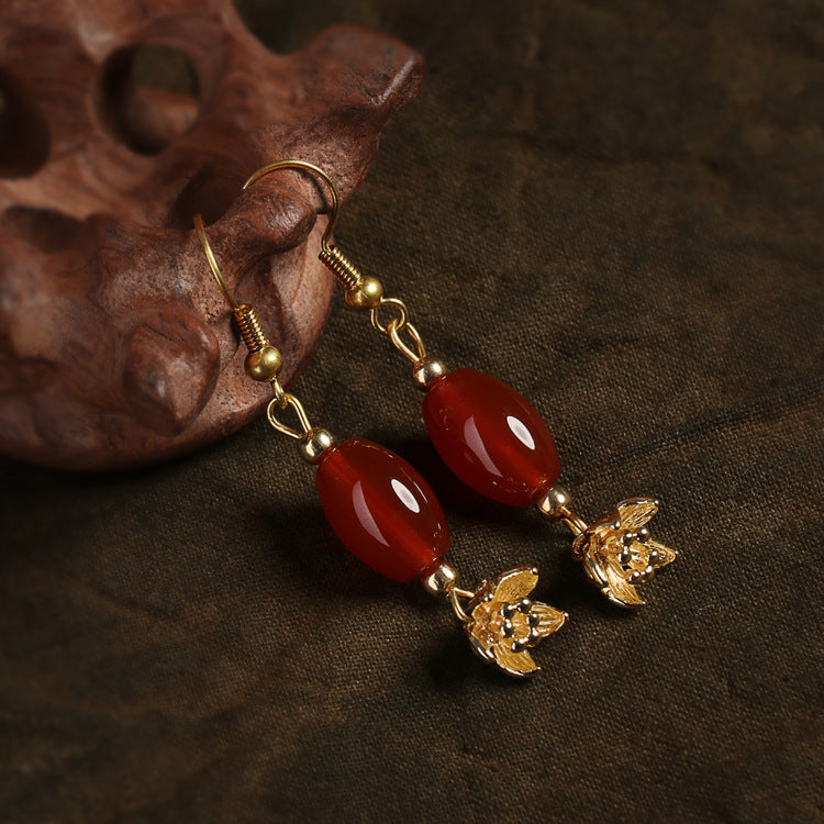 Retro Simple Small Fresh Earrings
