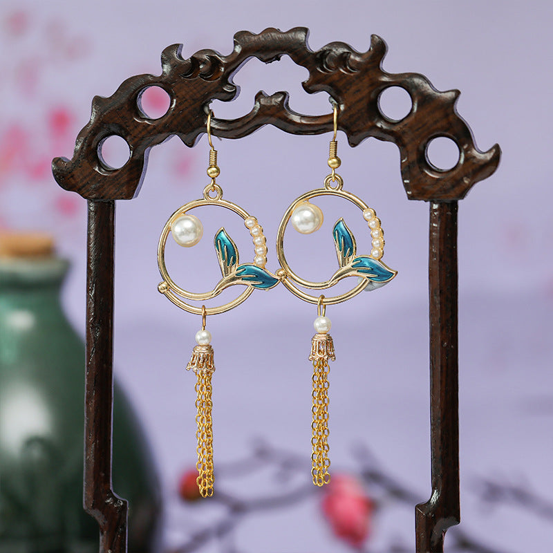 Design Sense Temperament Long Earrings