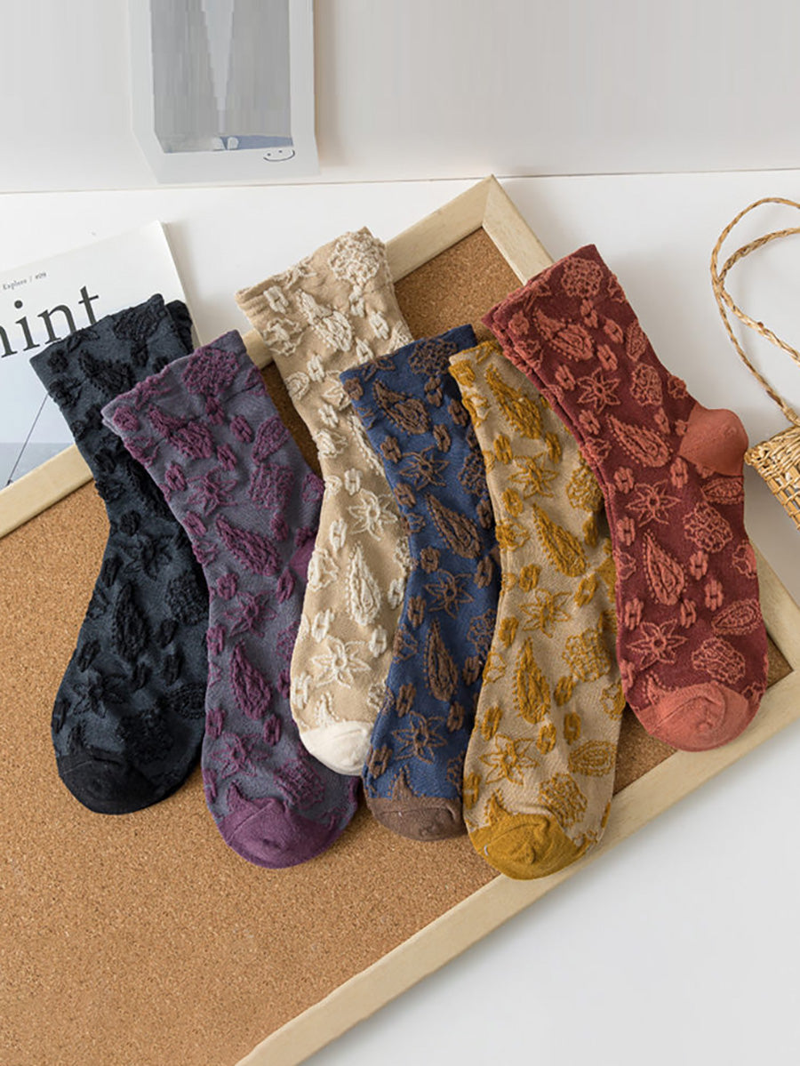 Women Floral Jacquard Casual Autumn Socks