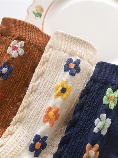 5 Pairs Female Retro Flower Autumn Socks
