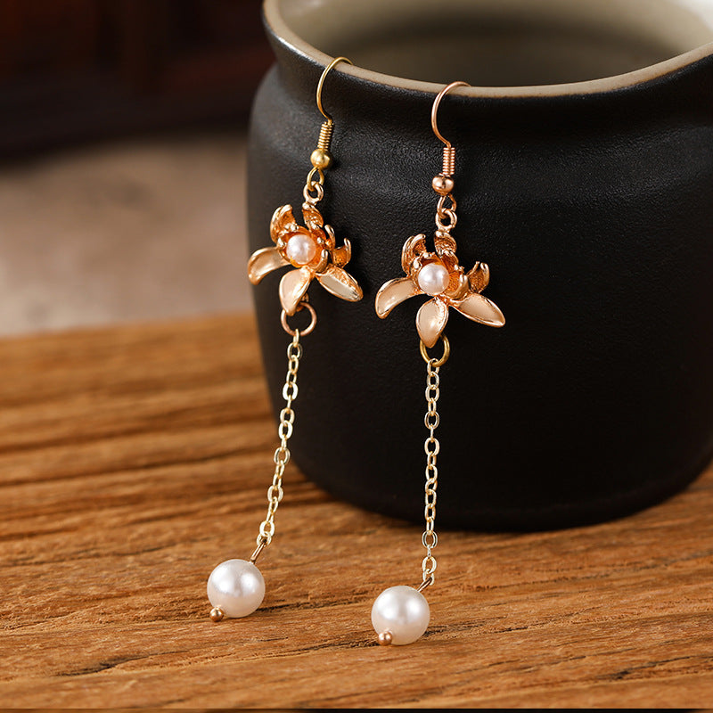 Design Sense Temperament Long Earrings