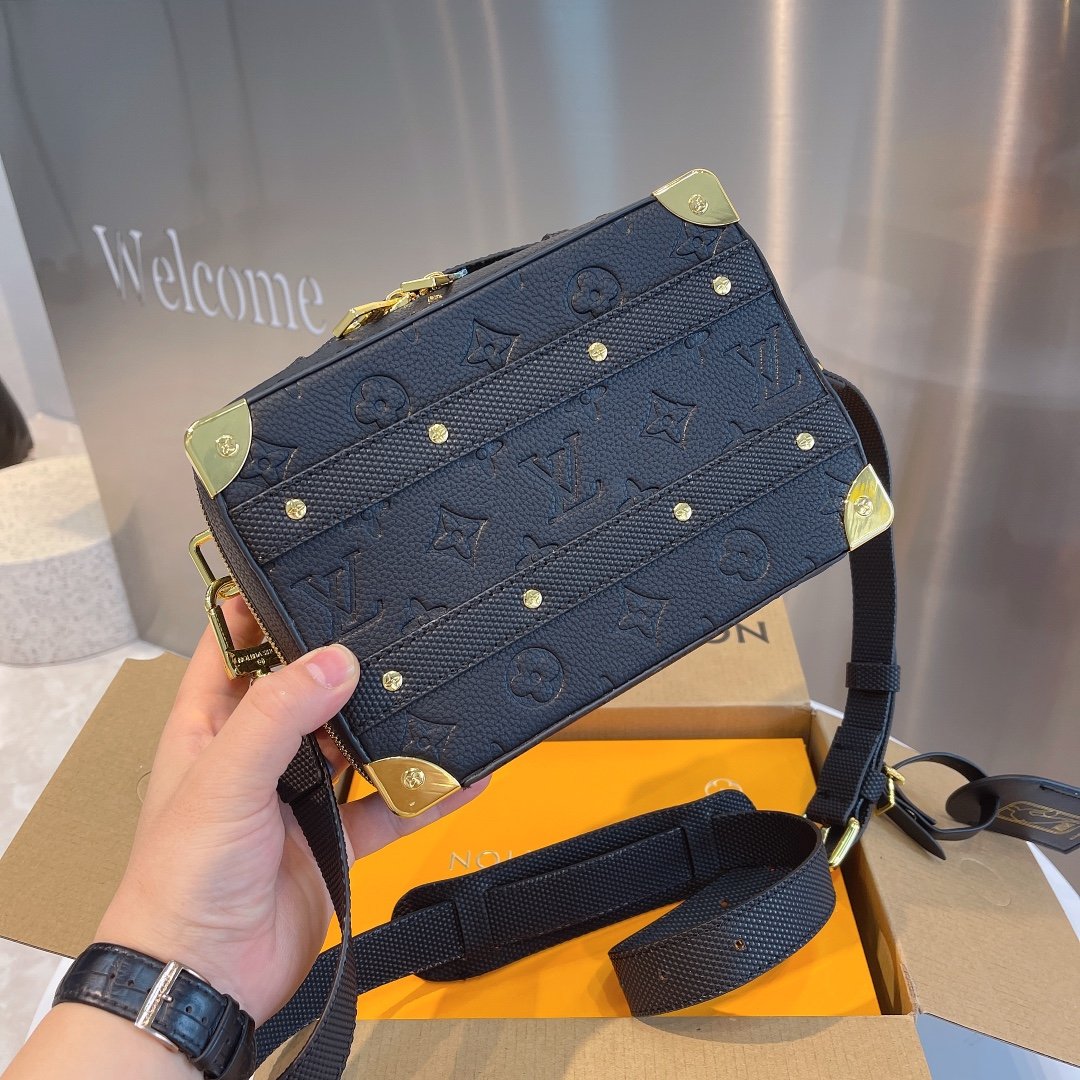 New Arrival Bags LUV 497