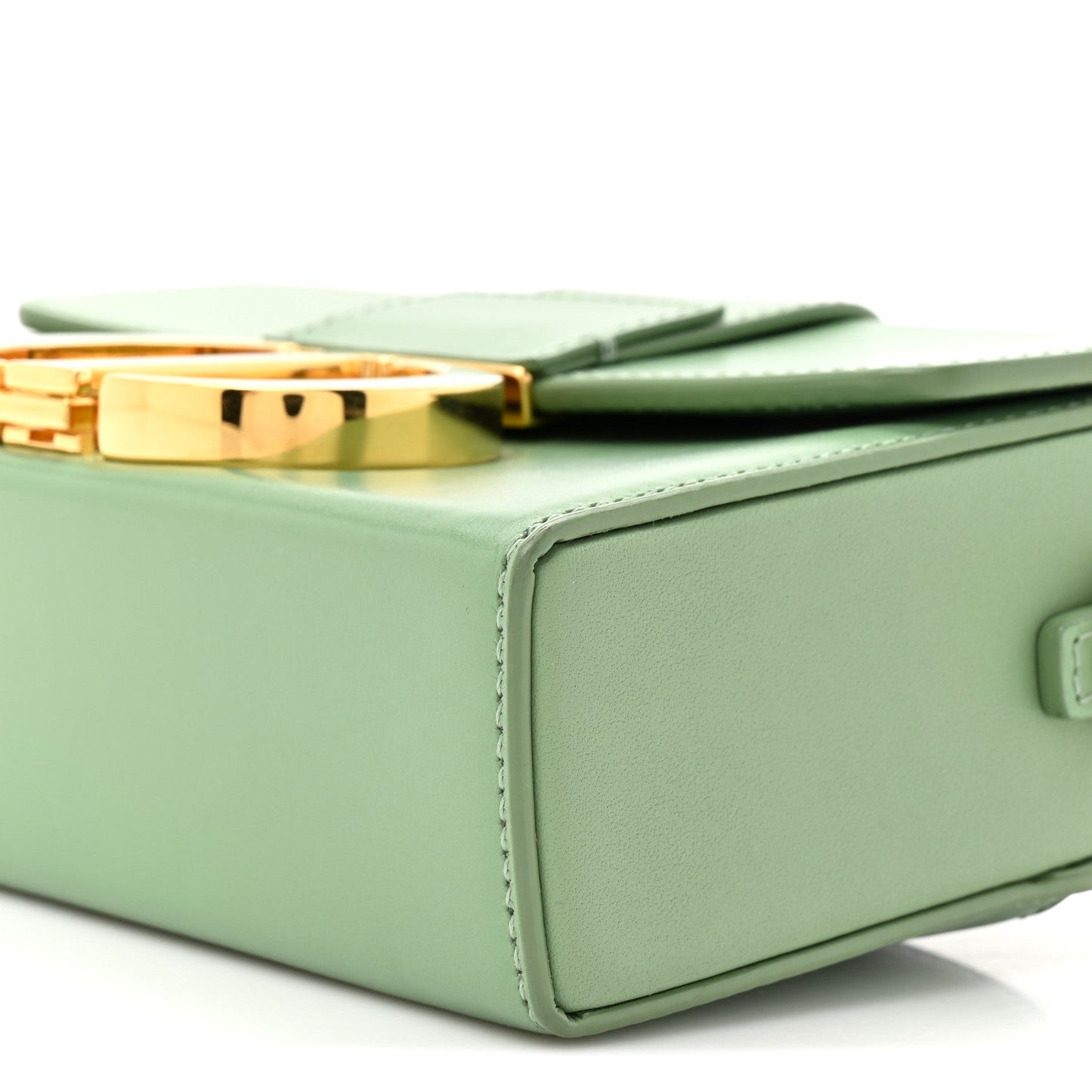 Box Calfskin 30 Montaigne Box Bag Mint Green