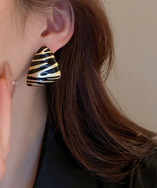 Fashion Black Copper Alloy Triangl Stud Earrings