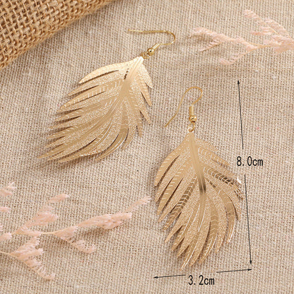 Retro Personality Fashion Feather Metal Earrings