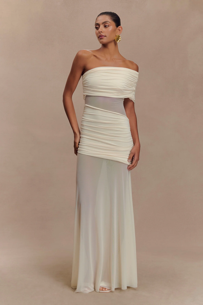 Sexy Sleeveless Cold-Shoulder See-through Solid Color Dress