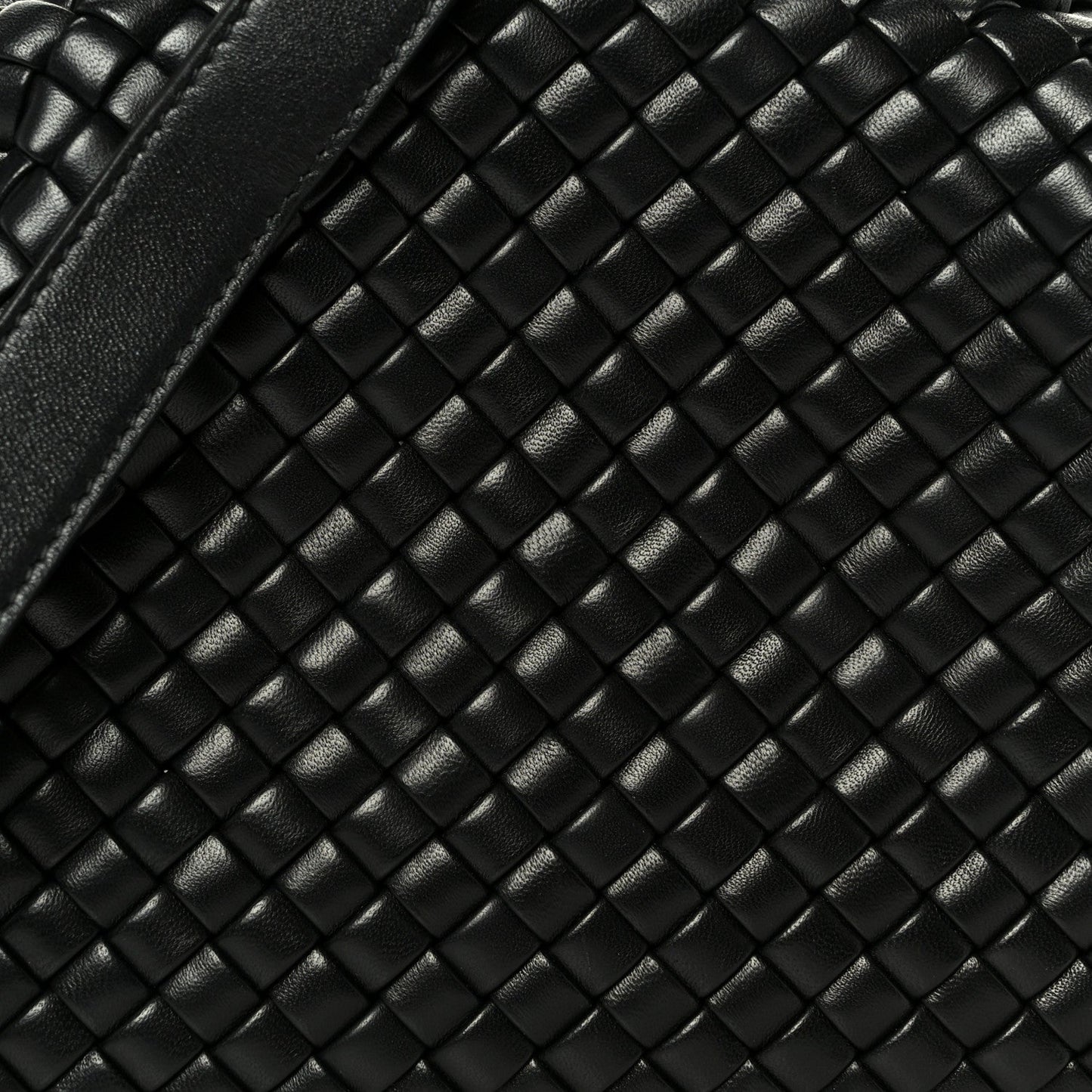 Nappa Intrecciato Small Padded The Handle Tote Black