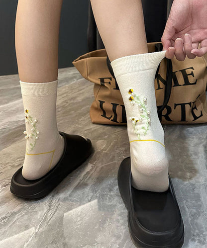 New Black Flower Pearl Stylish Mid Calf Socks